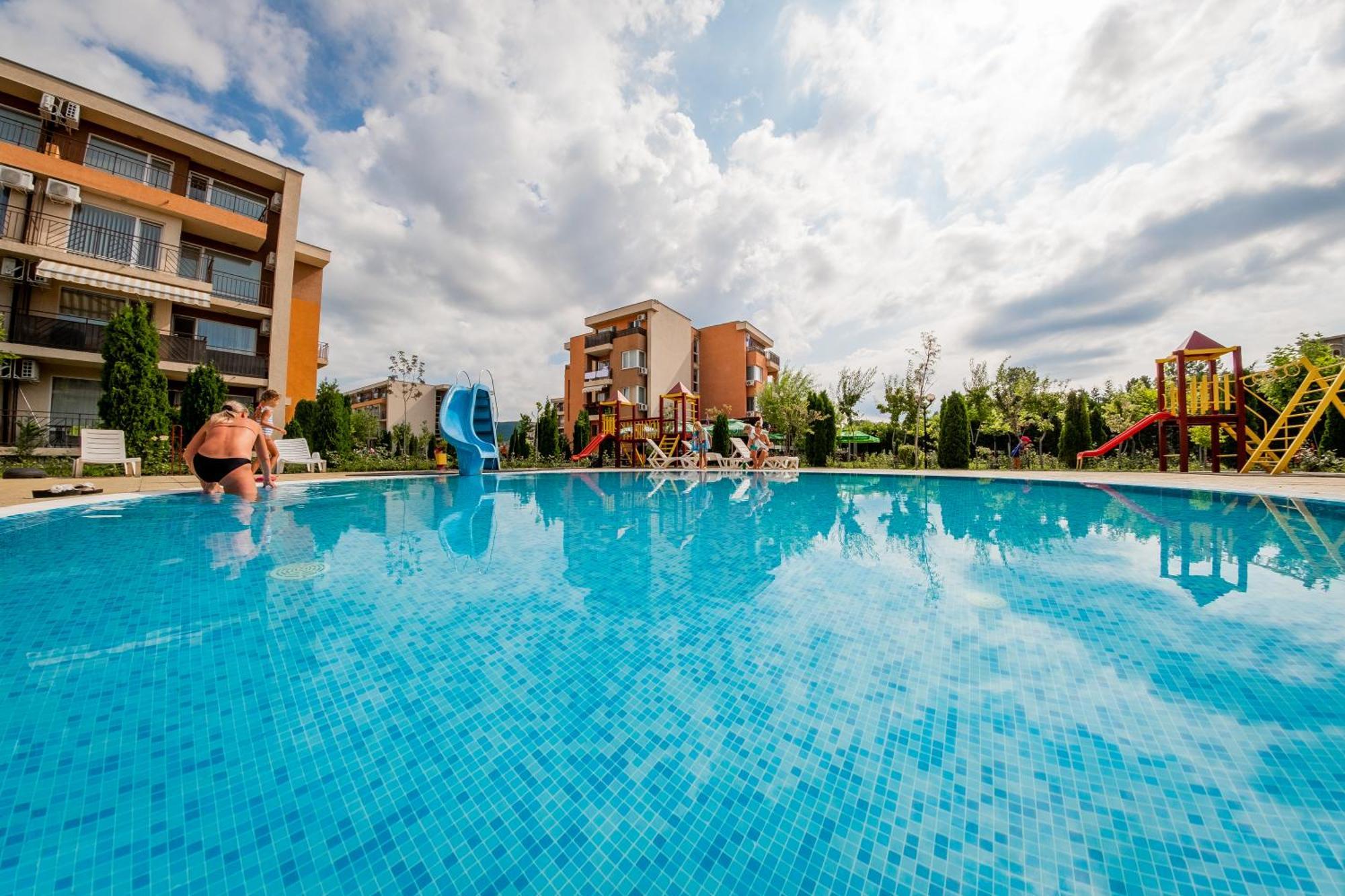 Orchid Fort Garden Sunny Beach Ngoại thất bức ảnh
